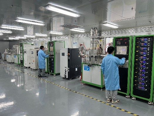 南京邮电大学科研团队首创新型镀碳铝箔技术 助推锂电池产业发展